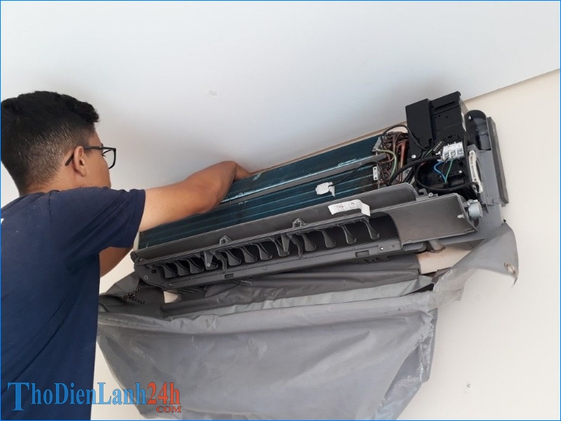 Sửa Điều Hòa Quốc Oai Nhanh Chóng, Uy Tín - ThoDienLanh24h 41 Vệ sinh điều hòa định kỳ - Bí quyết tăng tuổi thọ